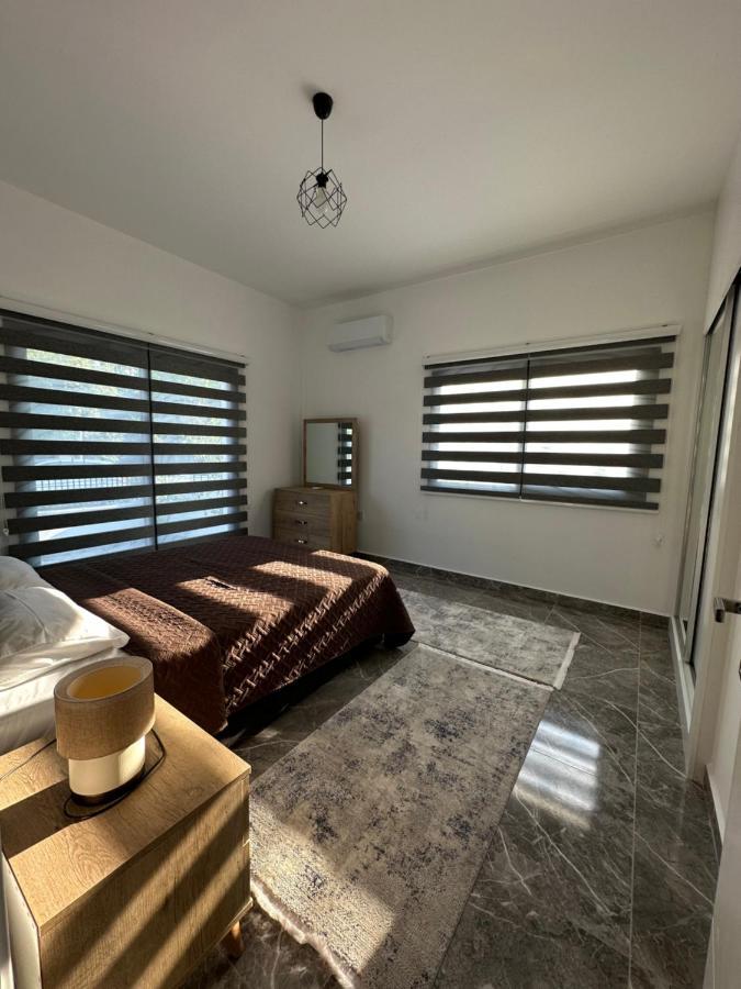 Ozbilge Apartments Kyrenia  Eksteriør billede